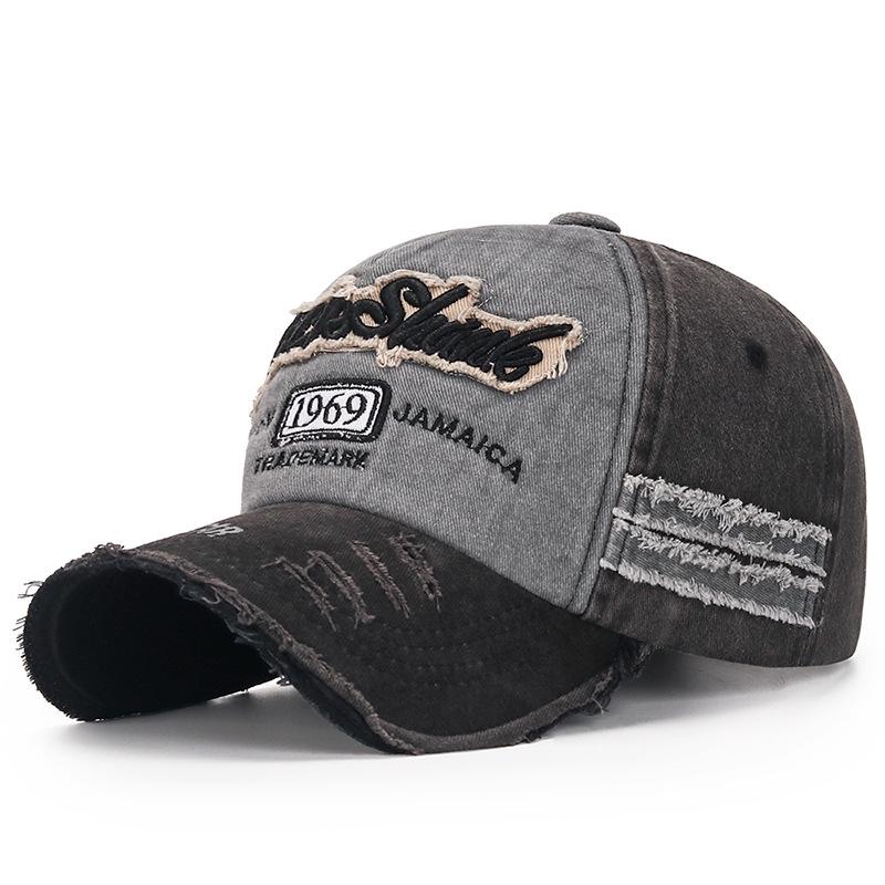 

Рваная бейсболка с необработанным краем, потертостями, вышитым номером и солнцезащитным козырьком Adjustable