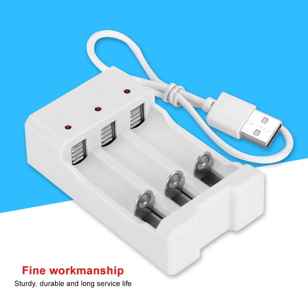 A03 White ABS Eco Friendly High Temperature Resistance 3 Slot USB Charger Charging for Aa AAA Battery