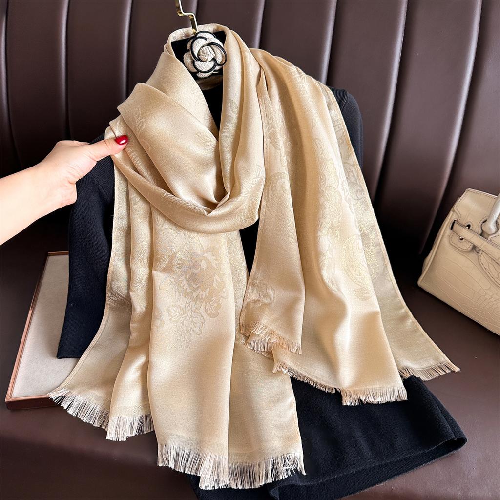Luxury Brand Autumn Cashmere Pashmina Shawl Lady Wrap Warm Silk Scarves Design Print Female Foulard Hijab Stoles Scarf 2025