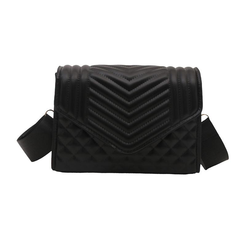 Embroidery thread indentation rhombus texture 2025 new trendy winter fashion wide shoulder strap shoulder bag styling messenger bag