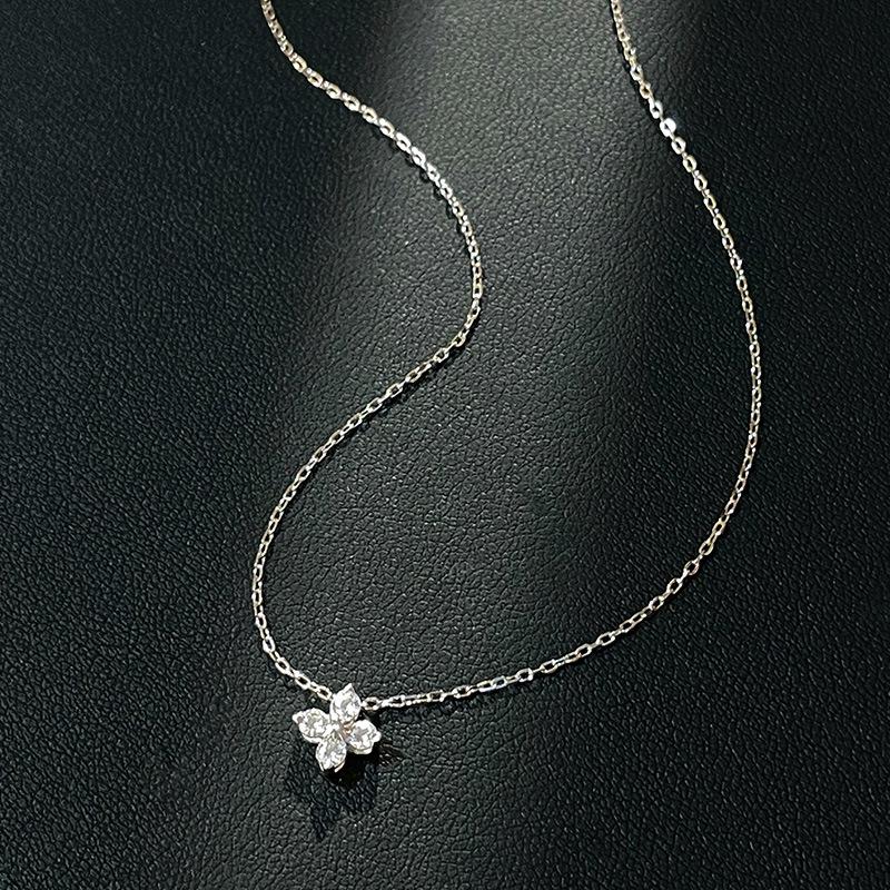 

925 Sterling Silver Four-Leaf Clover Necklace - Korean Style Pendant Gift for Women, Girlfriend, Best Friend