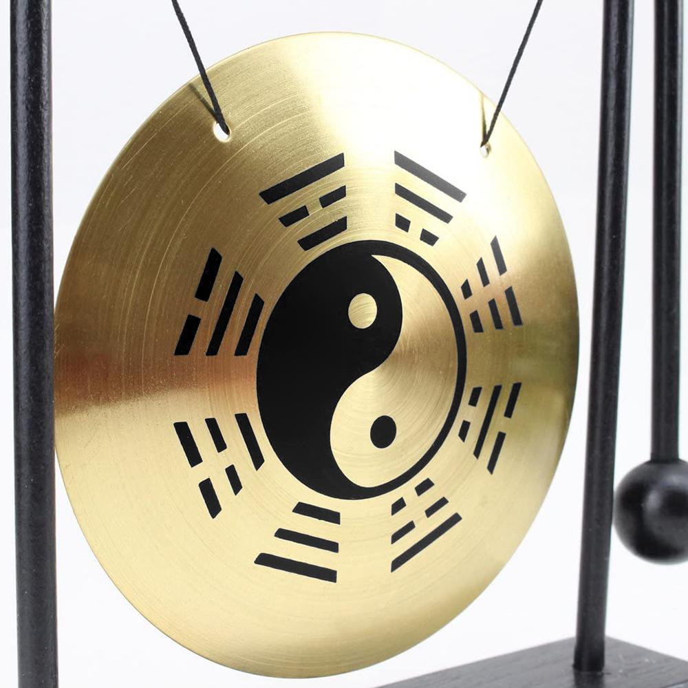 Mini Schreibtisch Gong Tisch Windspiel Schlaginstrumente mit Klöppel für Heimdekoration Einweihungsgeschenk - Taiji Symbol Chinesische Klatschkarte