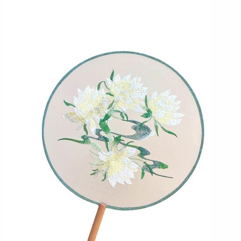 Chinese Ancient Style Round Fan Silk Embroidered Cheongsam Fan Dance Performance Photography Props Home Decor