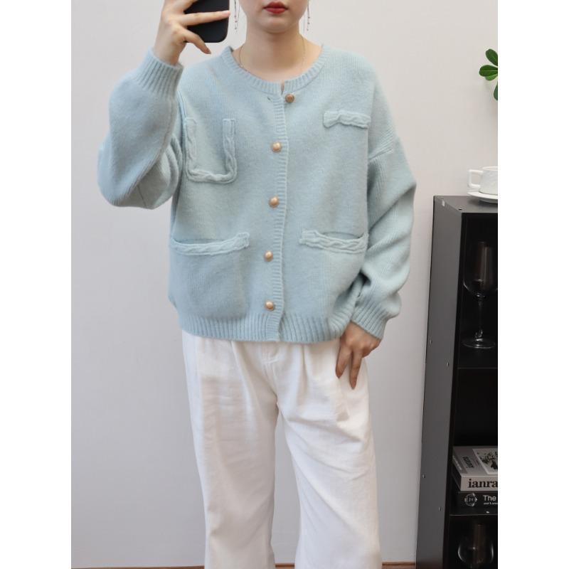 Autumn and winter new temperament knitted cardigan gentle lazy wind soft waxy sweater jacket women