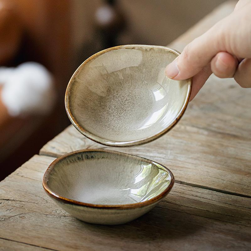 Yunhuang Retro Small Plate Ceramic Taste Plate Barbecue Seasoning Hot Pot Dipping Plate Household Plate Export