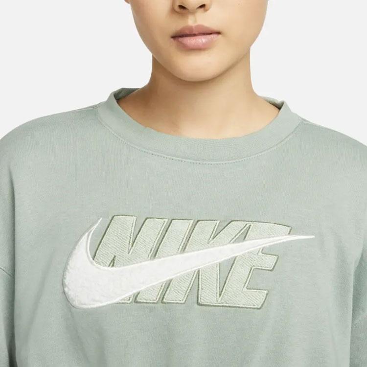 Nike Sweatshirts Women's Green Crew Neck Moderate Straight Fit DD5070-357