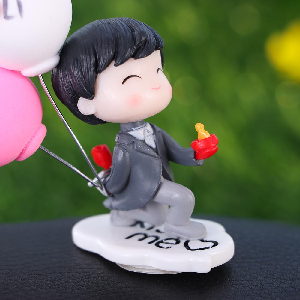 Girl Boy Lovely Couple Perfume Clip Decor Car Air Vent  Statues Car Ornaments Miniatures