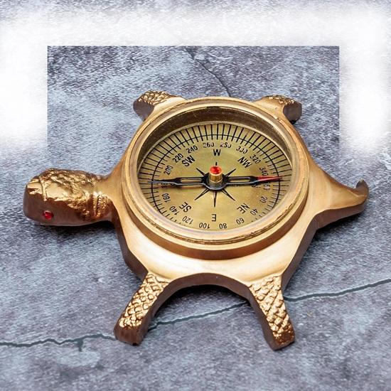 Brass Engraved Tortoise Compass 10.16 cm Steampunk Nautical Compass  Navigation Tool