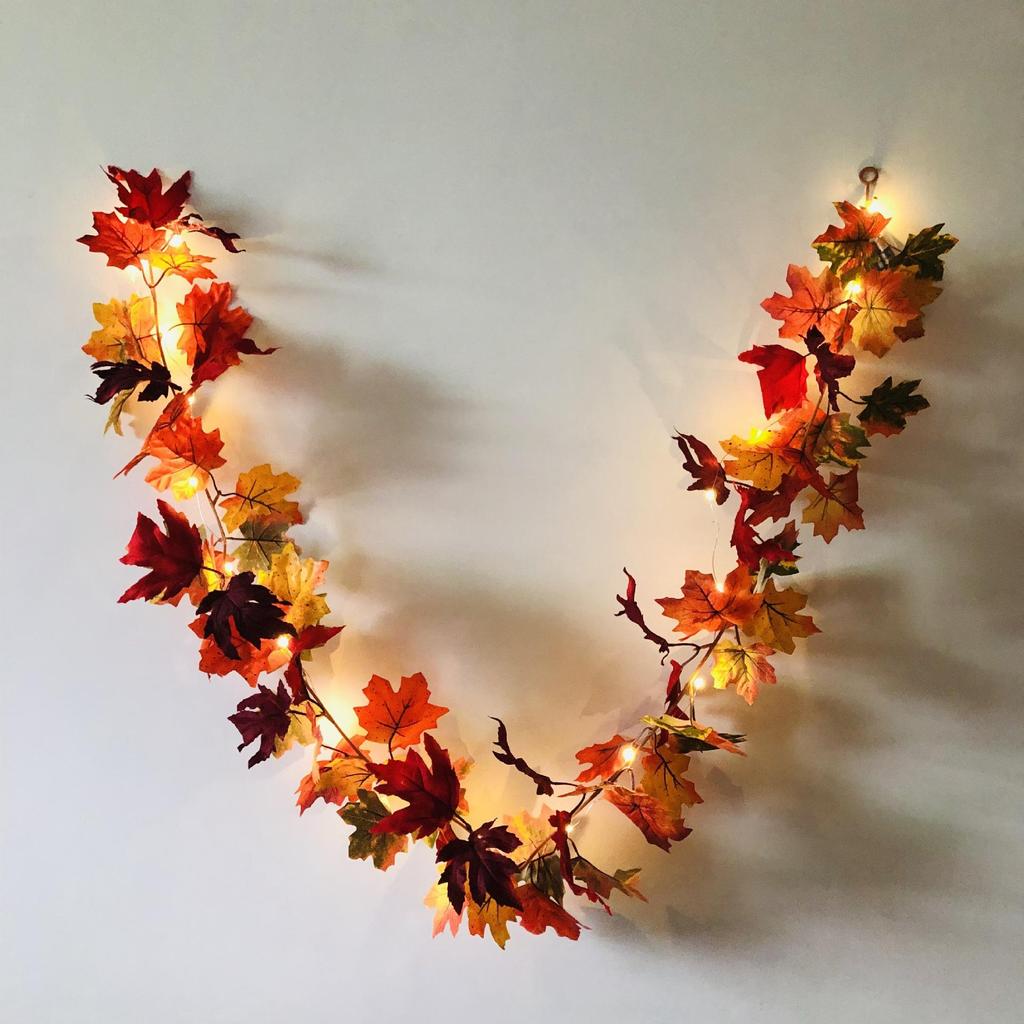 Halloween LED Lights Fall Maple Leaf Rattan Garland Copper Wire Lights Hanging Plants Festive Party Yard Decoration Lights