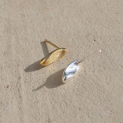 14K Gold-Filled Silver Curve Matte Pin Earrings