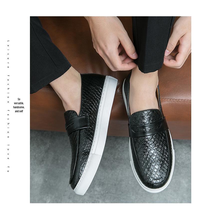 Men's British Style Skate Shoes: Large Size Leather Loafers Slip-On Casual Driving Shoes