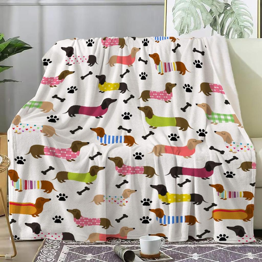 Cute Dachshund Blanket Soft Flannel Cartoon Print Blanket Sofa Bedroom Dormitory Nap Blanket