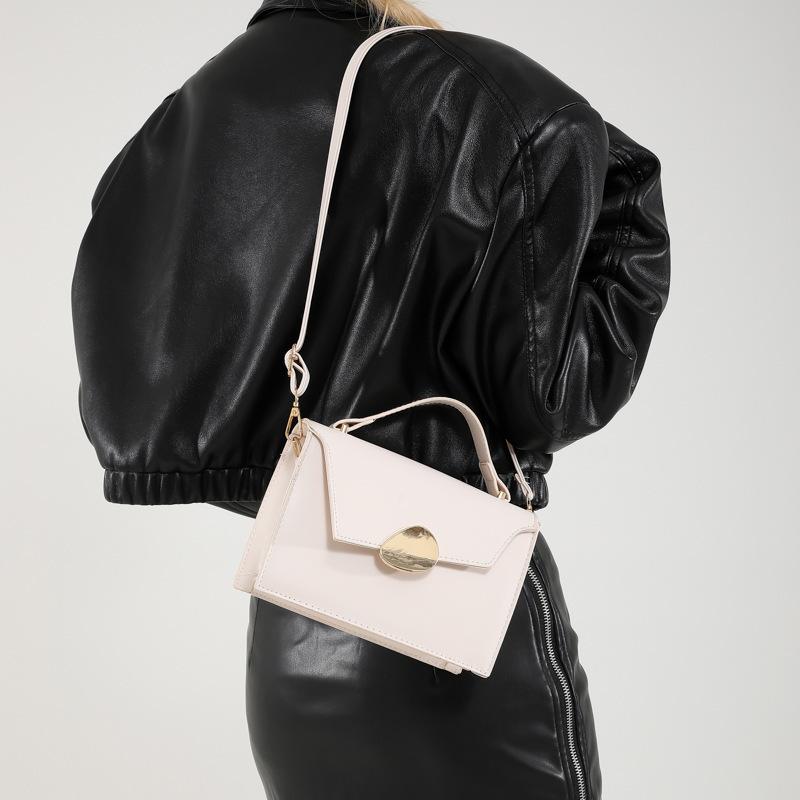 Simple Fashion Messenger Bag Casual Trend Small Square Bag Fashion Handbag 2025 Summer New Fashion Shoulder Bag