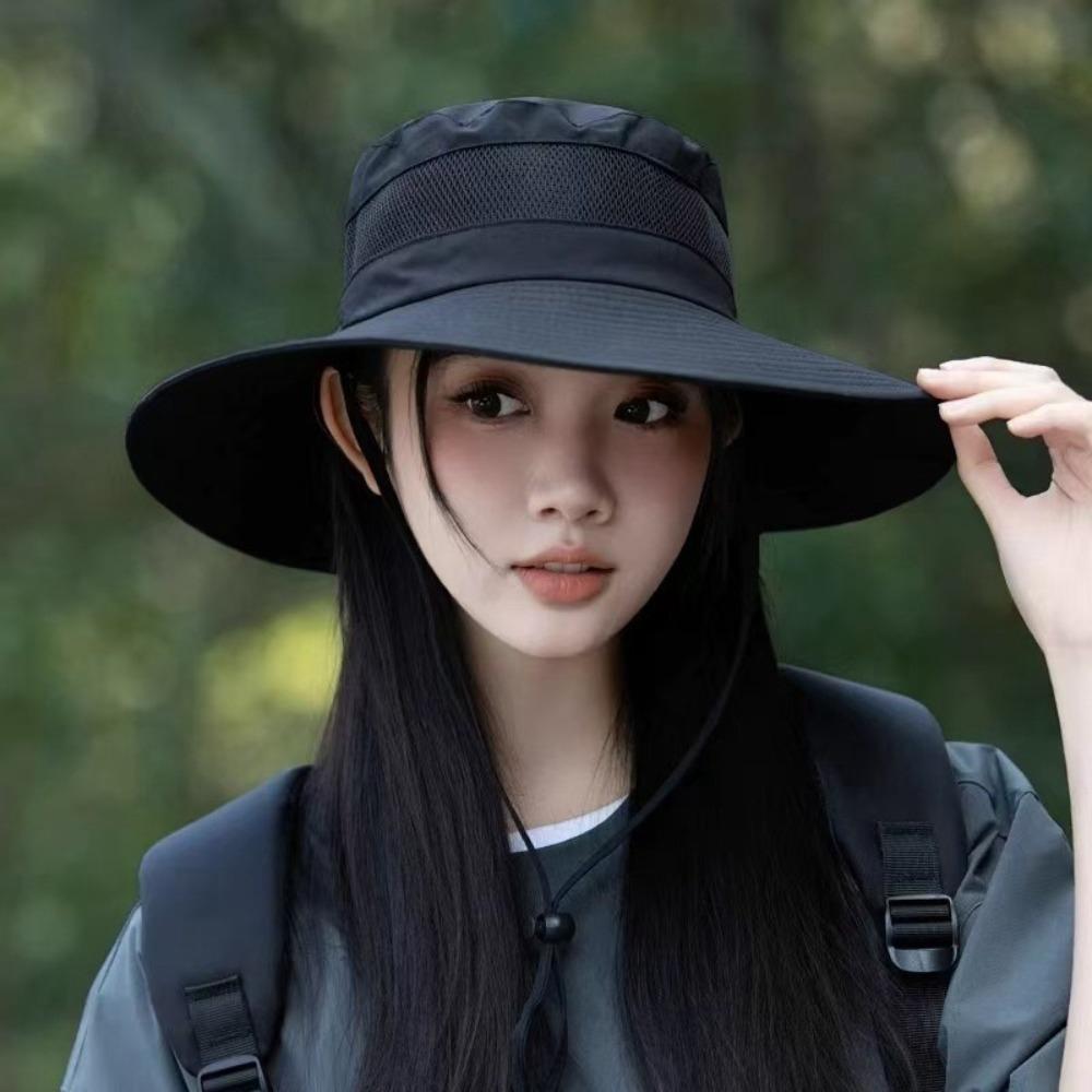 Adjustable Sunscreen Hat Anti-UV Beach Hat Fashion Visor Cap  Gift