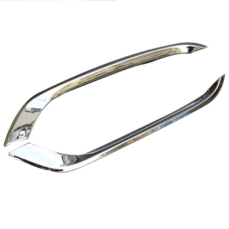 2 Stück ABS Chrom Nebelscheinwerfer Augenbrauen Nebelscheinwerfer Rahmen Aufkleber für Ford Focus MK3 2012-2015 Autozubehör