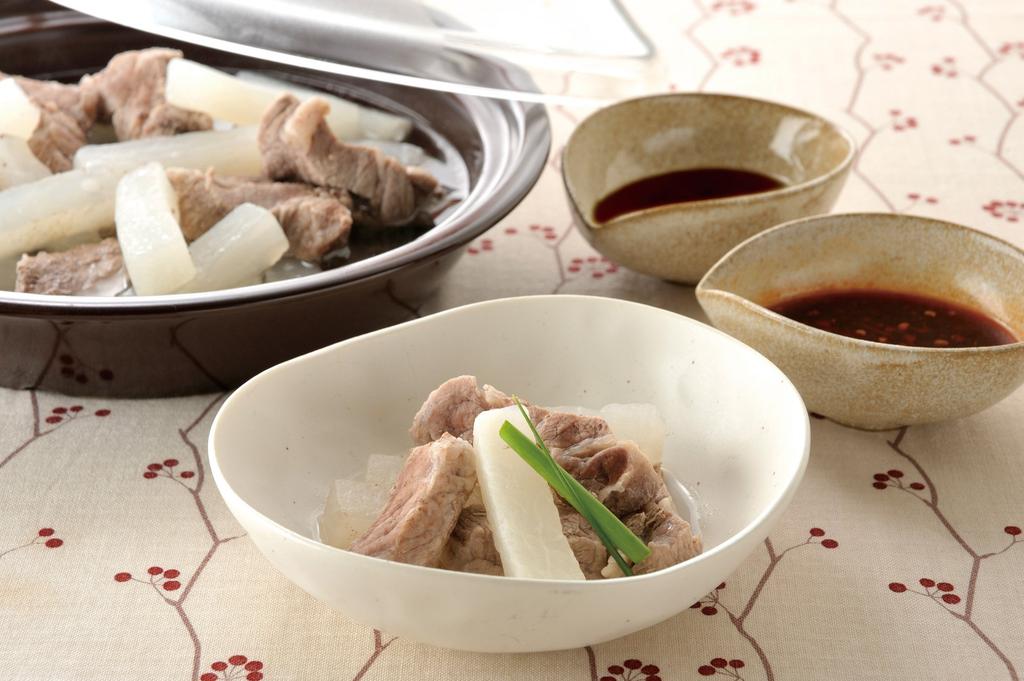 Hario Glass Lid Tagine Pot, Orange, TN-200COR