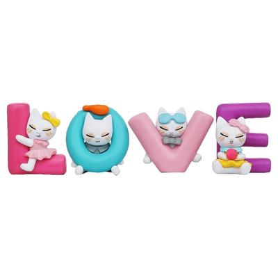 New Resin Love Animated Characters Decorative Showpiece for Valentines Day Anniversary
