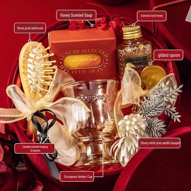 

Red Velvet Elegant Gift Collection Red Velvet Set 10