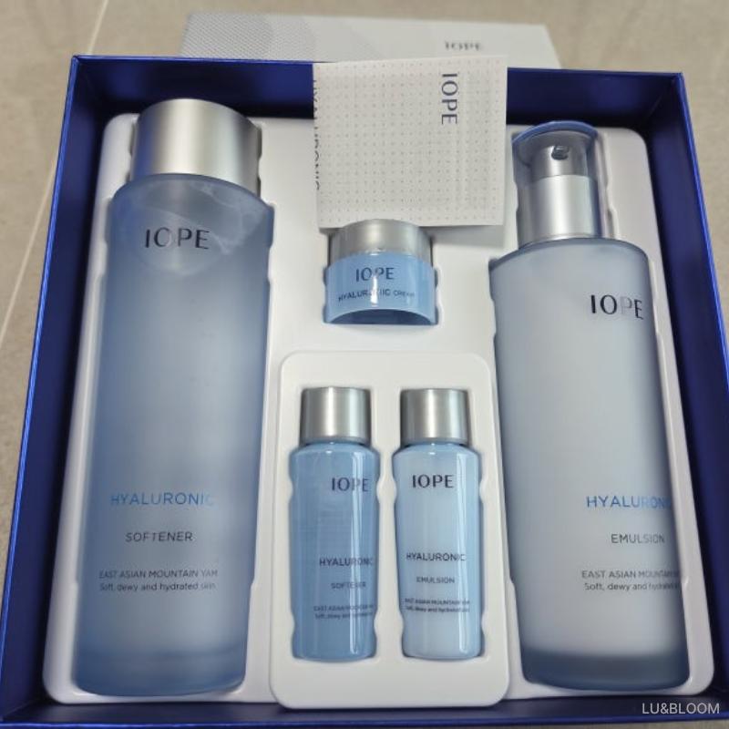 Iope Hyaluronsäure Spezial 2-teiliges Set (Toner 150ml + Emulsion 130ml) (+Gratisgeschenk)