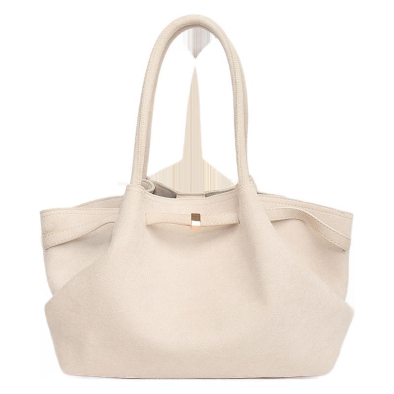 Large capacity tote bag women 2025 autumn and winter new commuting lazy wind matte vegetable basket single shoulder dumplings large