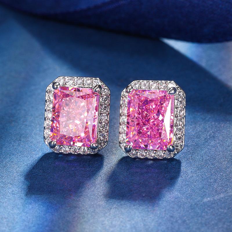 Autumn And Winter Jewelry High Carbon Diamond Ice Flower Cut Copper Inlaid Square Diamond Niche Stud Earrings Main Stone 7 * 9