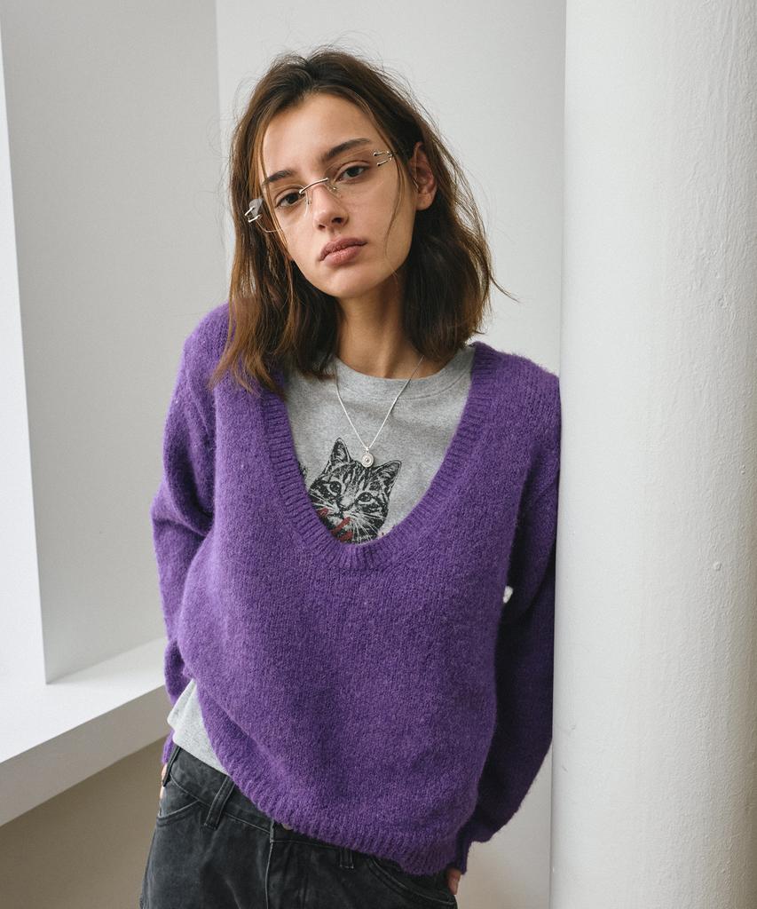 AENE Brushed Wool Deep U-Neck Knit (Purple)