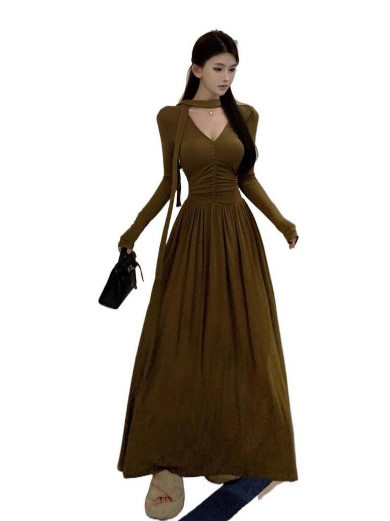 Niche Design Pleated Ribbon A-line Knit Dress – Women's Spring/Autumn Slimming Long Style