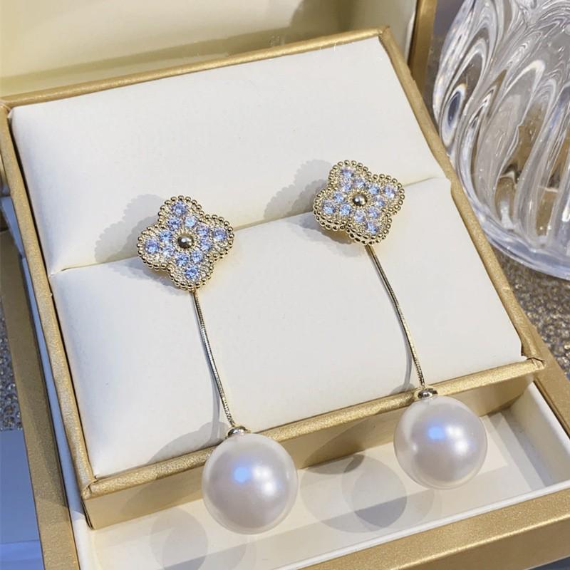 Korean Style Micro-set Lucky Flower & Large Pearl Dangle Earrings - Light Luxury, Two-way Wear for Women