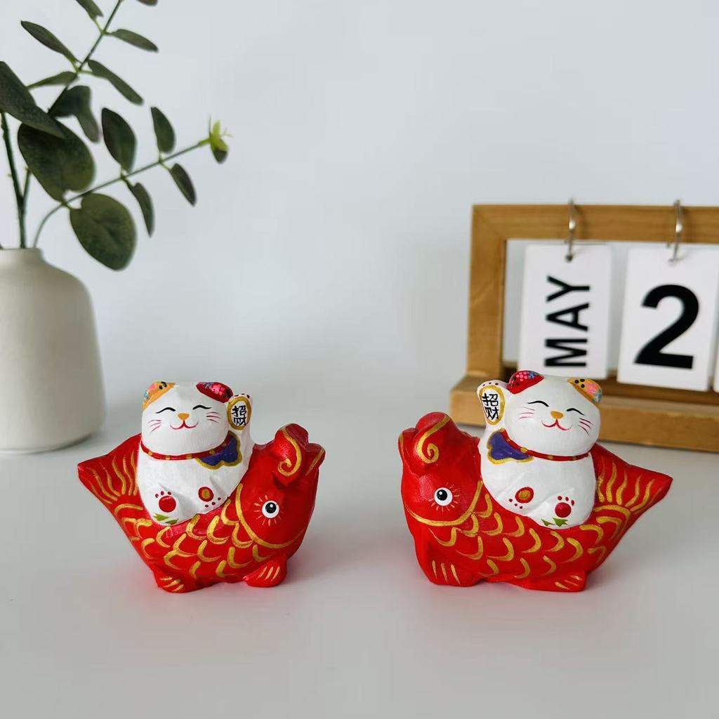 Wooden Maneki Neko Lucky Fish Ornament With Handcrafted Design For Office Decor And Giftgiving