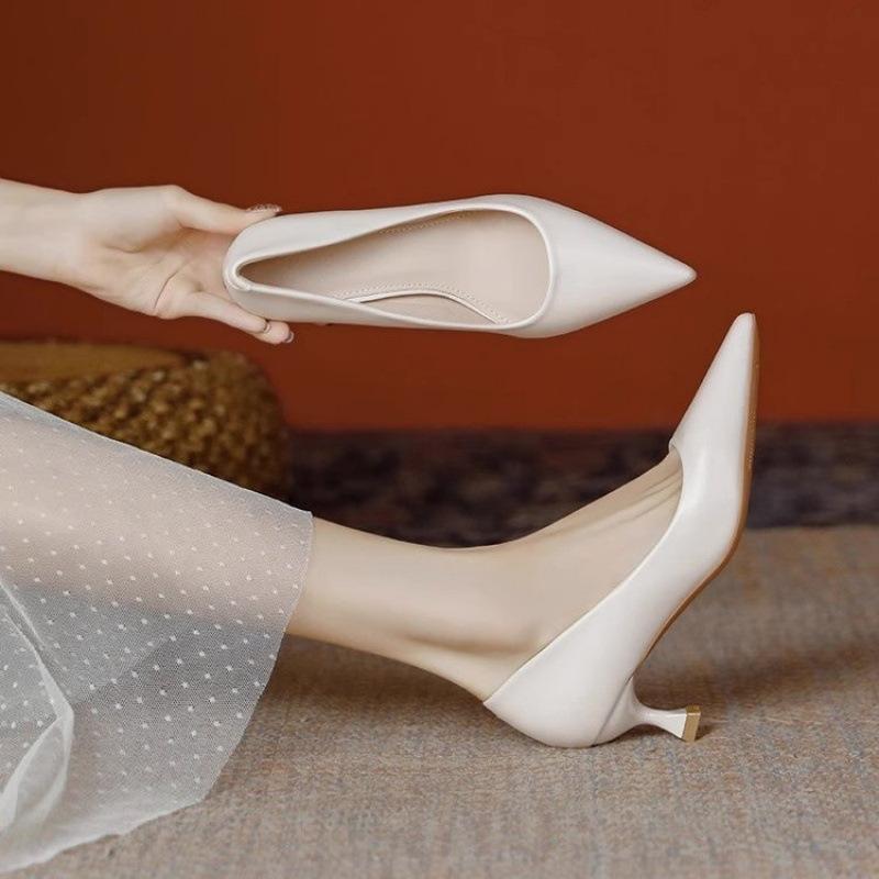 Spitze Rückseite leere Stiletto French High Heels für Damen 2025 Sommer neue Modelle mit sexy schwarzen Bag Head Sandalen für Damen