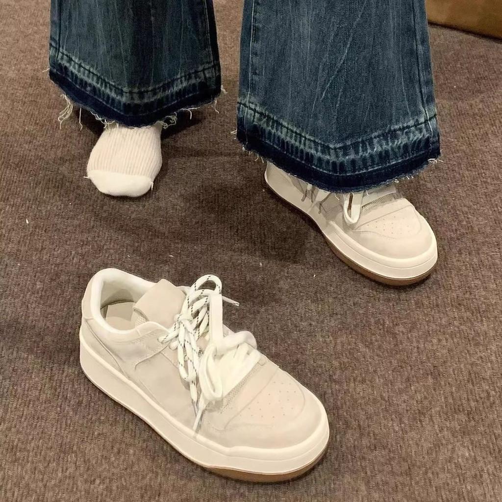 Platform White Shoes Women's 2025 Spring New Versatile Height Increase Casual Sports Shoes Fashion Muffin Popular Board Shoes