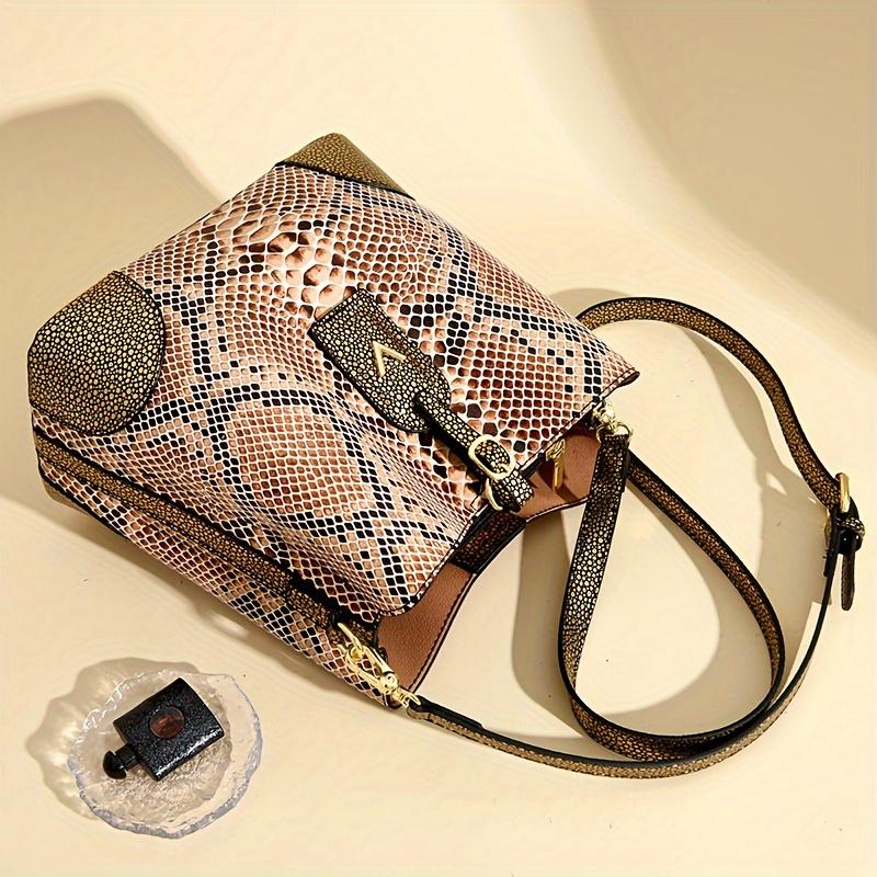 Unique Snake Print Tote Bag Gradient Color with Adjustable Shoulder Strap Multiple Compartments Golden-Tone Hardware Crossbody Purse for Everyday Use
