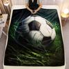 Fußball auf Rasen Fleece-Decke Sport-Thema Flanell-Überwurf Fußball-Fan-Geschenk Weiche Bettwäsche Heimdekoration Sportliches Design