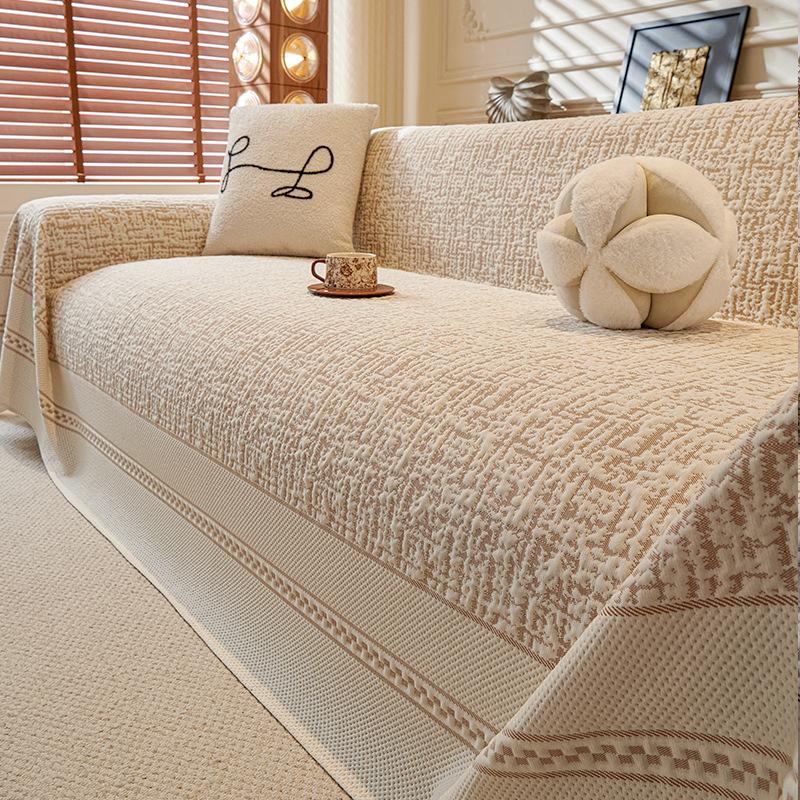 High Quality Summer Cooling Ice Silk Sofa Towel Living Room Multifunction Sofa Blanket Protector Cover Universal Cushion S088