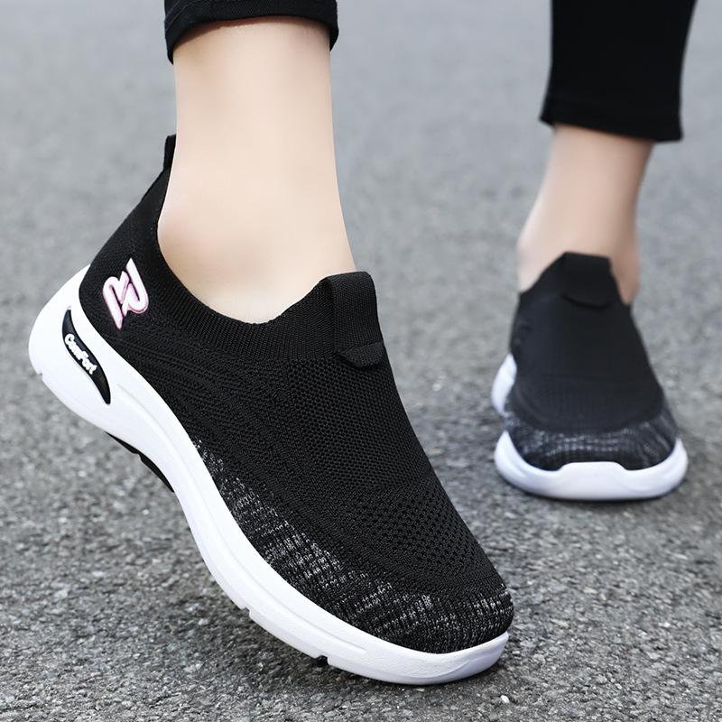 Shoes Women's Summer New Breathable Single Shoes Soft Sole Soft Surface Casual Shoes Not Tired Feet Versatile Comfortable Mother Socks Shoes