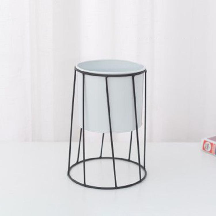 Nordic Simple Flower Stand Iron Frame Vase Simple Family Flower Rack Bottle