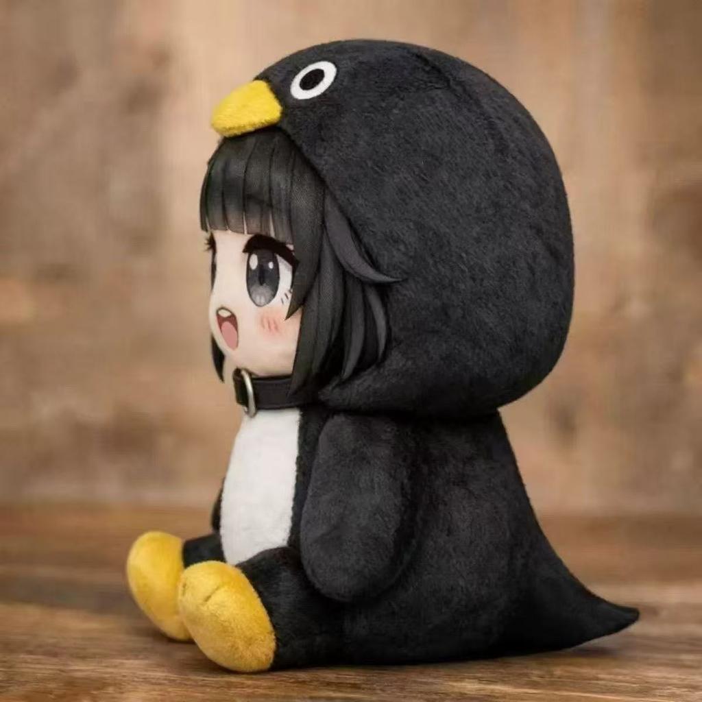 Neues Niedliches Cartoon Guga Pinguin Plüschtier mit Schmuckstück zum Halten Zimmerdekoration 25cm Plüschpuppen Spielzeug für Kinder Geschenk