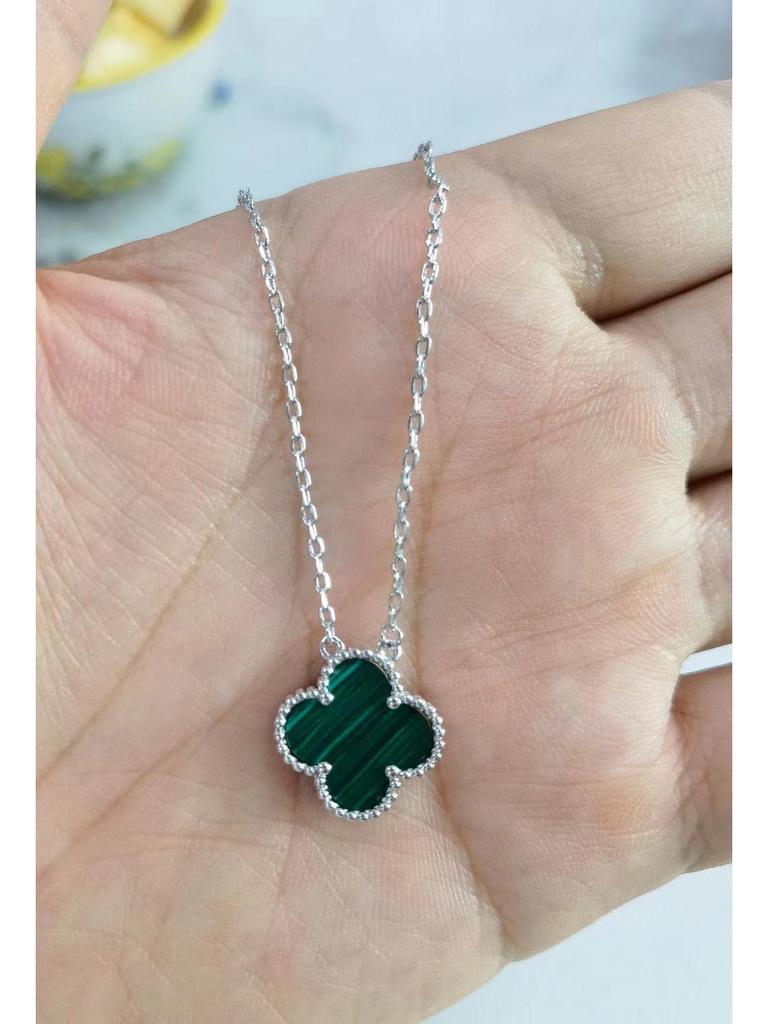 Halskette mit vierblättrigem Kleeblatt, 18 Karat vergoldet, mit Anhänger aus rosenrotem Chalcedon, Achat und weißem Muschelkern für Damen