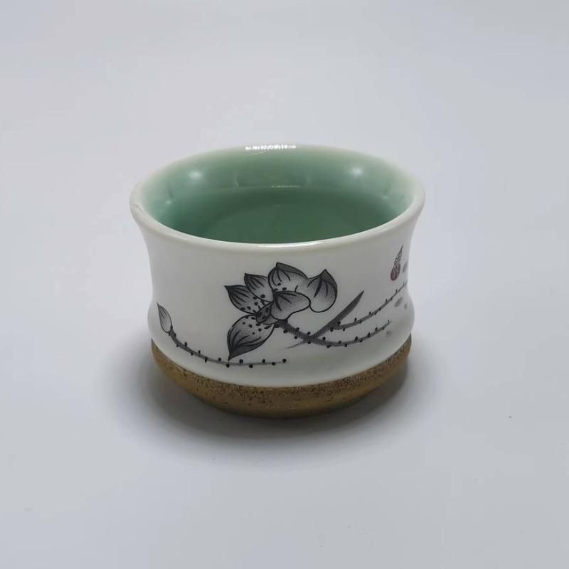 Snowflake Glaze Ceramic Kung Fu Tea cup Teaware Pottery Creative Tea  Cup of Chinese Tea Set
