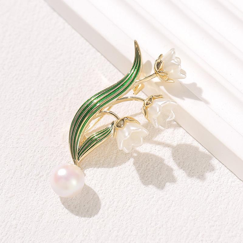 

Fashion Plant Bell Orchid Flower Brooches Women Clothing Coat Jewelry Party Accessories Gifts 1pc