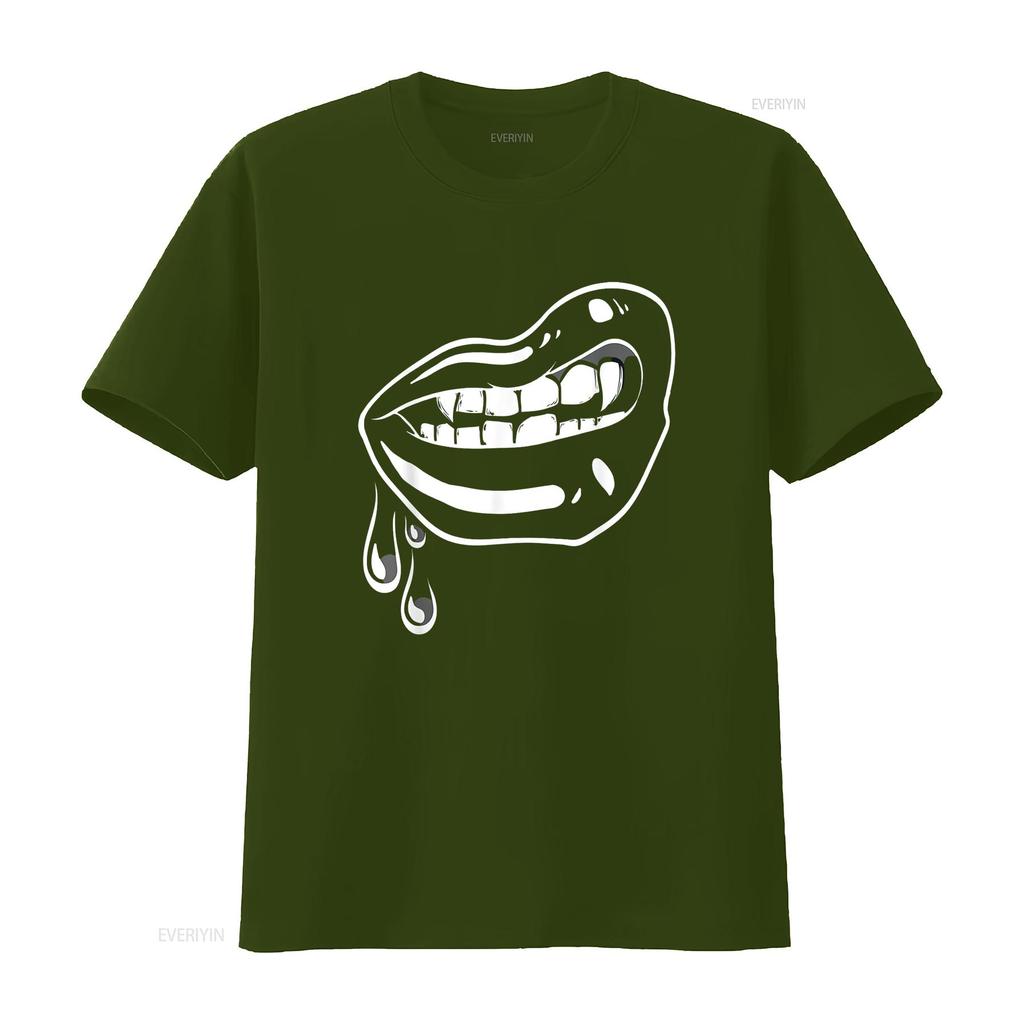 Womens Black Vampire Lips Goth Halloween T Shirt vintage Washed designer clothes Soft Stylish fashion Top For Everyday Wear