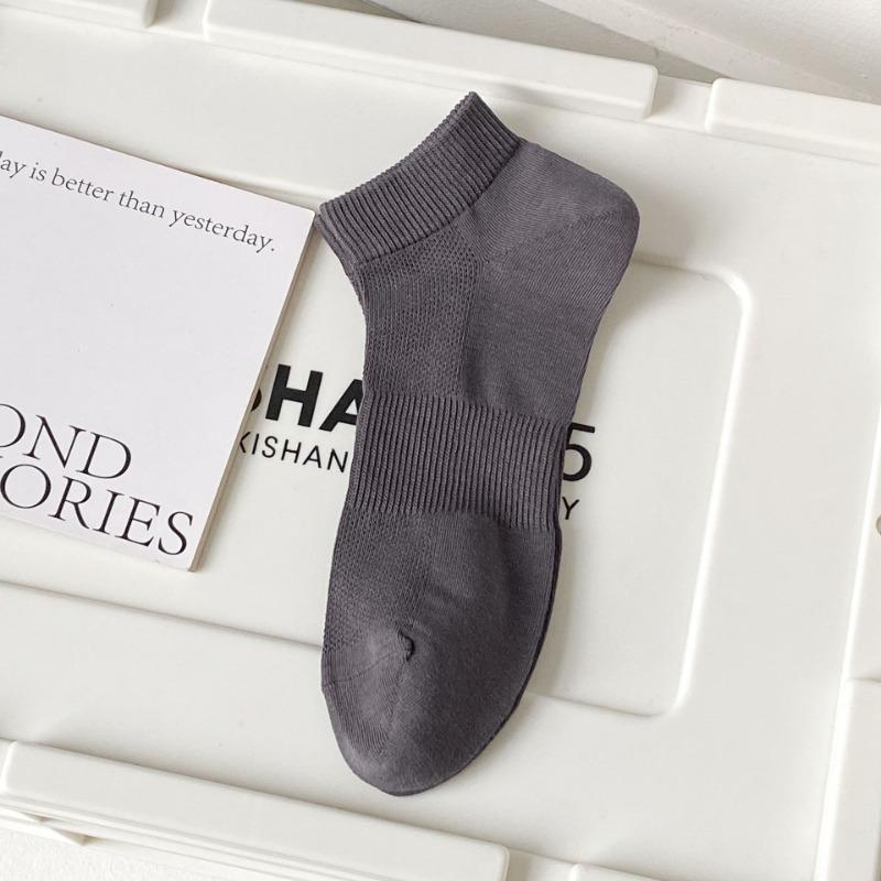 Men's Spring and Summer Mesh Breathable Waist Sports Solid Color Short Cotton Socks