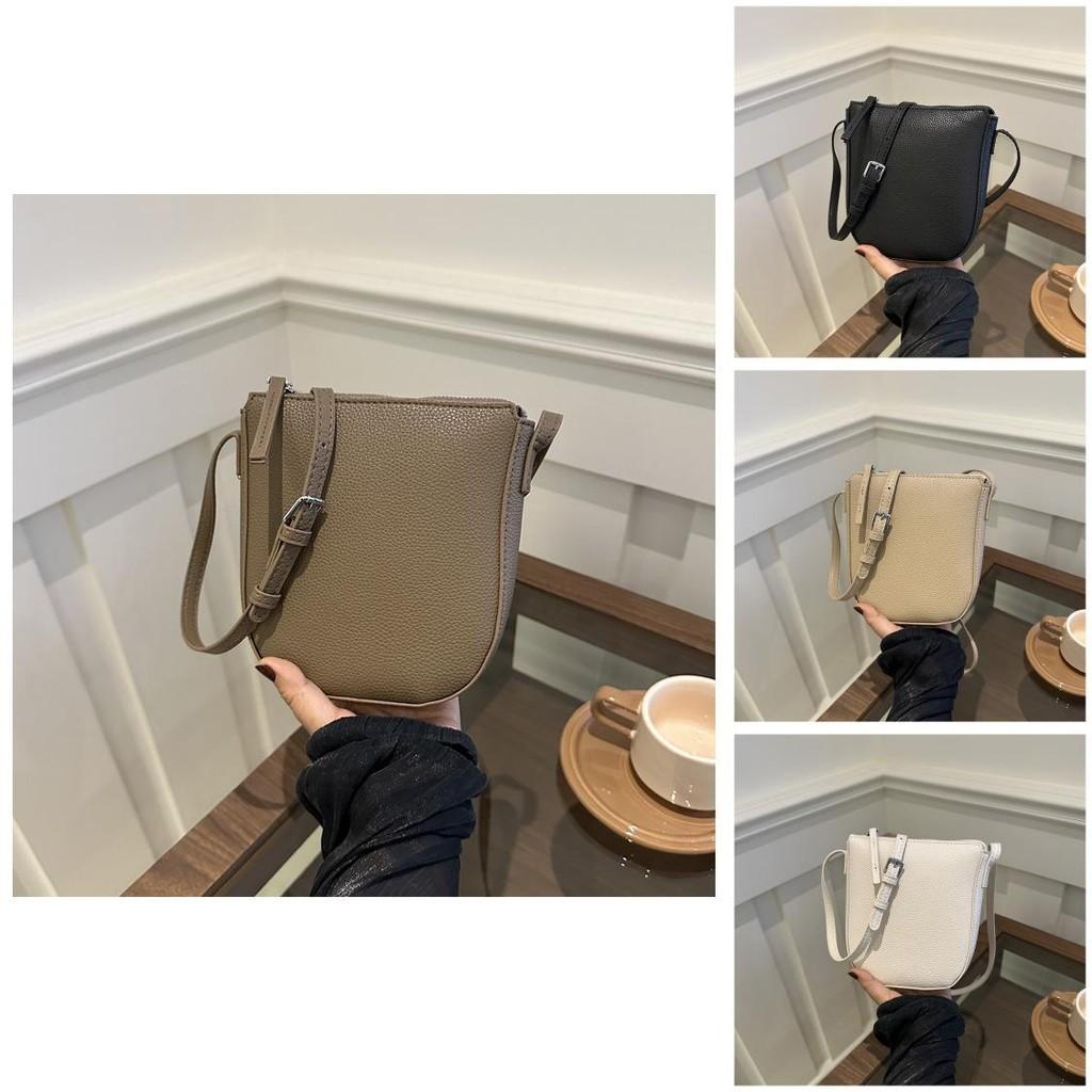 Vintage Style Small Bucket Bag For Women With Chic Design And Premium Pu Material