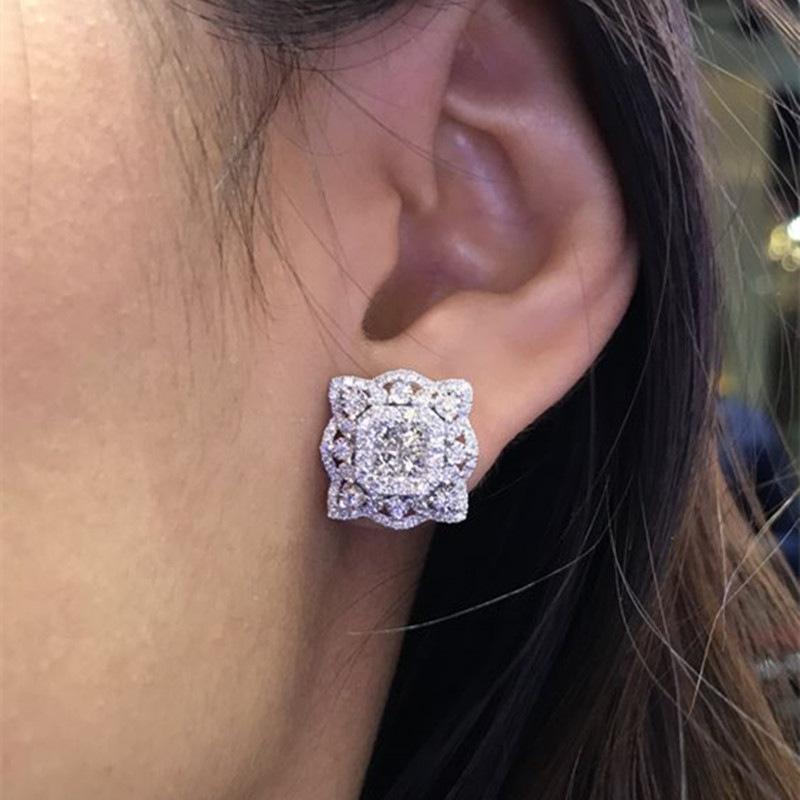 French Exquisite Earrings, Slightly Inlaid Kaleidoscope Temperament Stud Earrings For Women, Light Luxury And Versatile Foreign Style Earrings