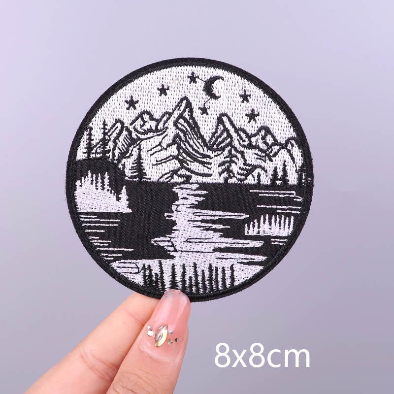Wilderness Patch Mountain Patches Iron On Clothes River Embroidered Patches For Clothing Stripe Stickers On Clothes Hook Loop