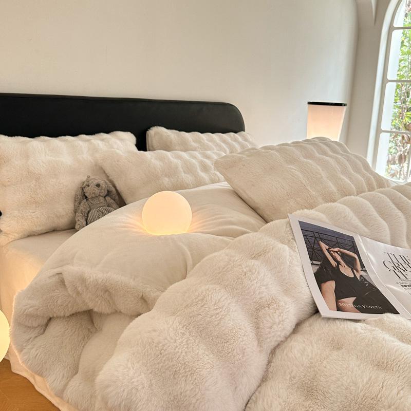 2025 Winter Coral Velvet Bedding Set: Plush Imitation Rabbit Fur Duvet, Fitted Sheet, Bed Sheet, Thickened for Warmth