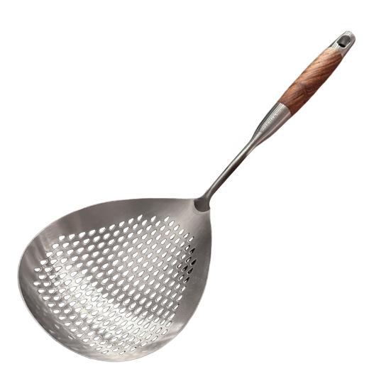 Stainless Steel Large Colander with Extended Handle Fine Leak Holes Soup Pot Strainer for Oil Draining And Skimming Rust-Resistant Strainer Spoon