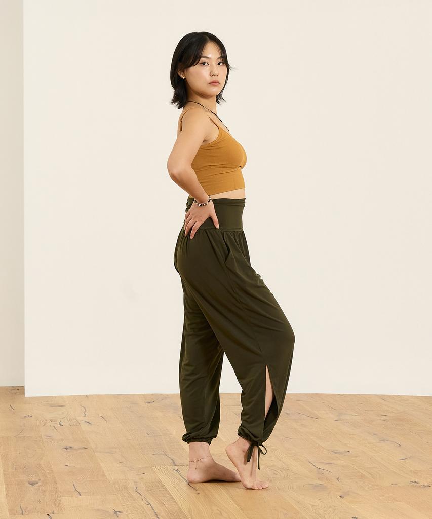 Seutoliyoga Adō Slit Pants