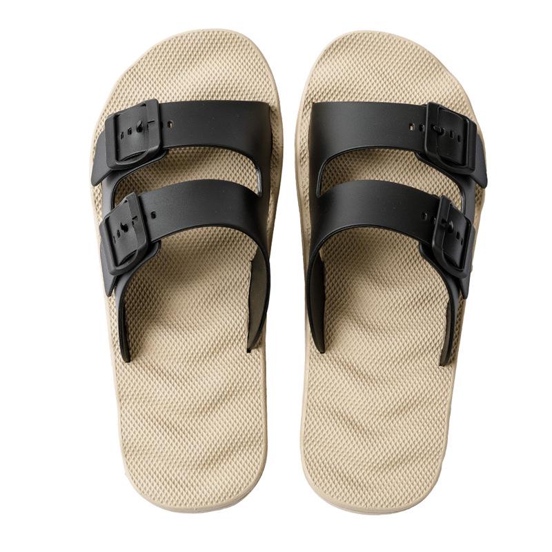 Men's Non-Slip EVA Summer Outdoor Fashion Slippers - Big Size, One-Strap Massage, Perfect for Bath or Home Use