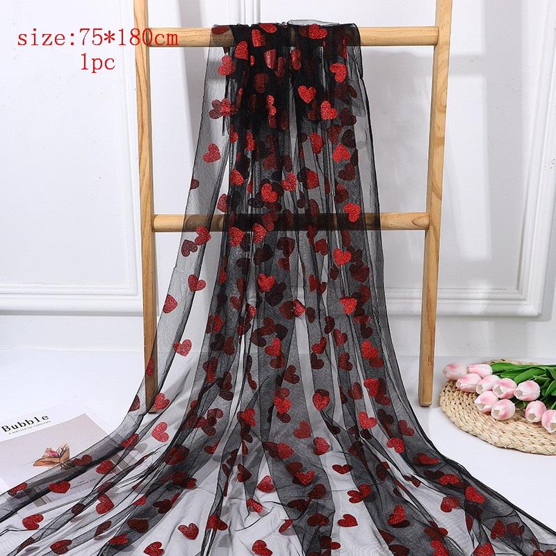 1Pcs Romantic Valentines Day Candlelight Dinners Decor Red Heart-shaped Mesh Tablecloth For Decorating Wedding Banquets Parties
